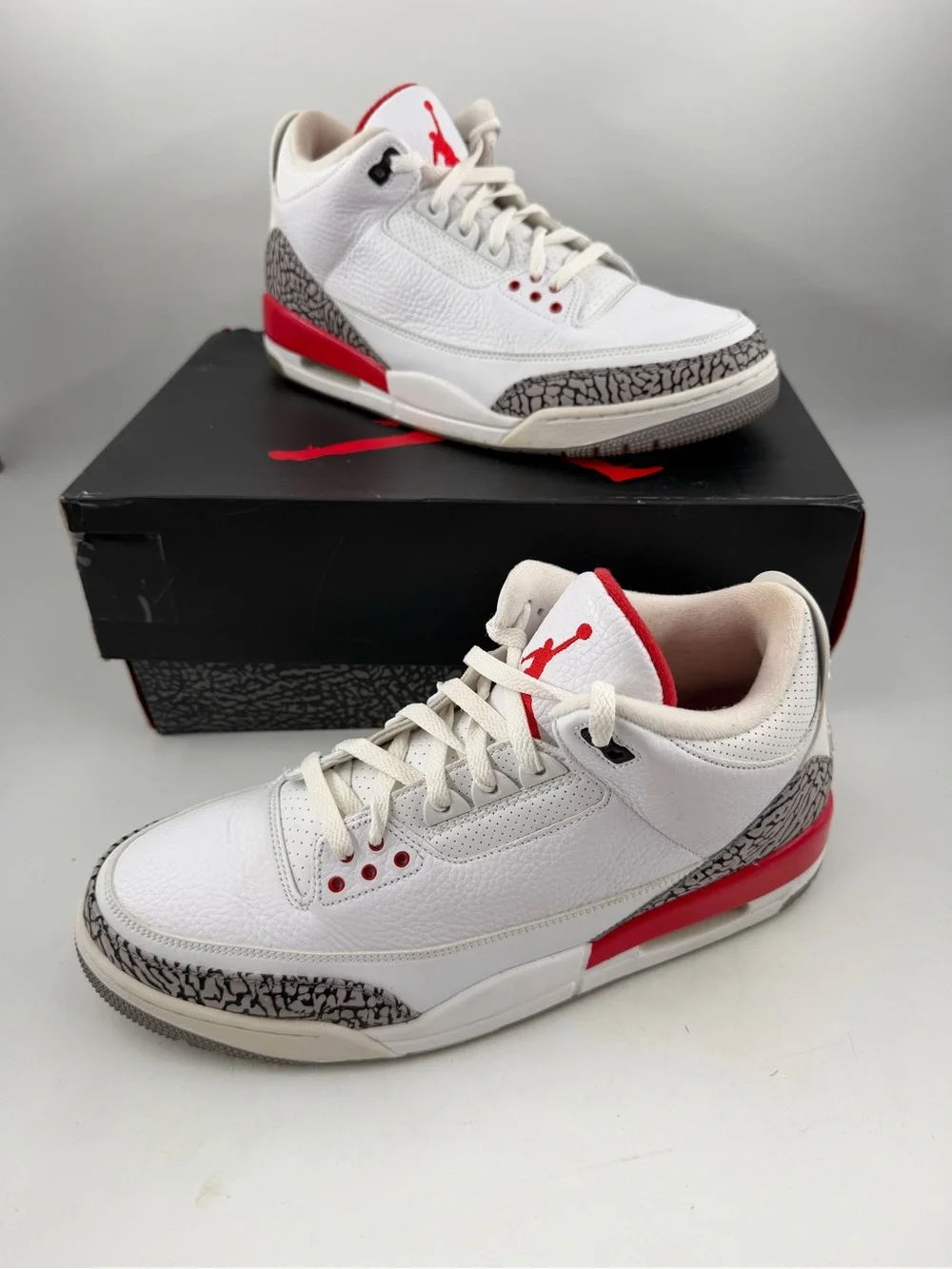 Nike Air Jordan 3 Retro - SZ 13- Hall of Fame 2028 “Katrina” Red White Grey